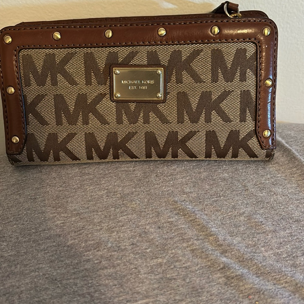 Michael Kors wallet